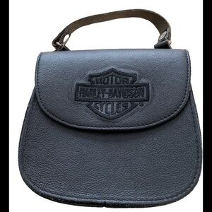 Harley Davidson Leather mini purse w:heated emblem Black